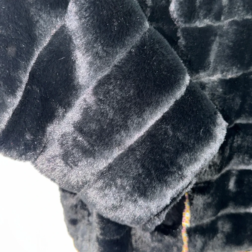 Black Faux Fur Cropped Large Jacket Mob Wife Goth Glam Aesthetic Luxury Baddie
